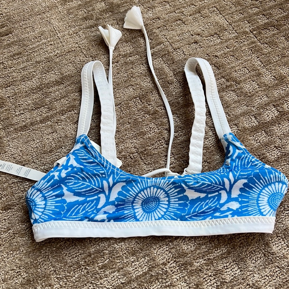 Lulu lemon bikini top